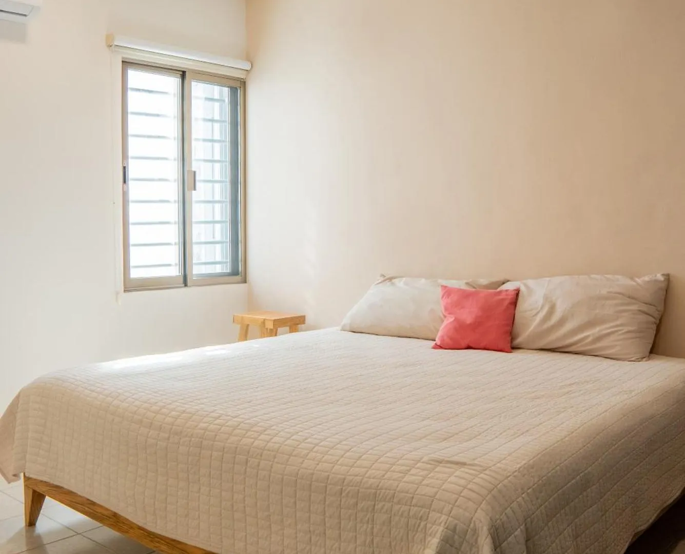 Amplia Casa Con 3 Habitaciones Para Hospedaje Chetumal